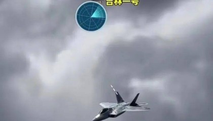中国卫星技术太牛：农业卫星追拍美国F22！